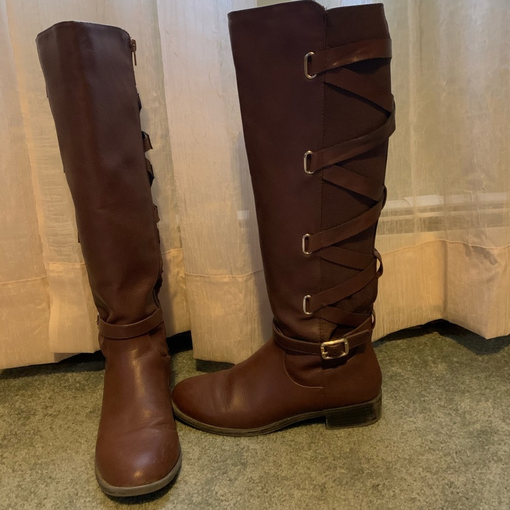 Brown boots